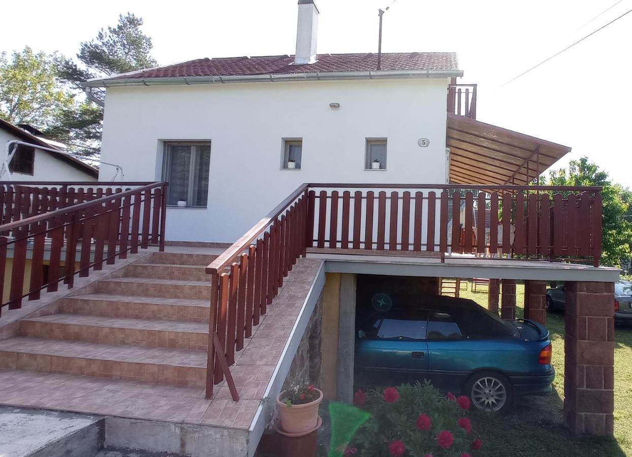 Villa Vizkoezeli 2-5 Fos Nyaralo Ábrahámhegy Exterior foto